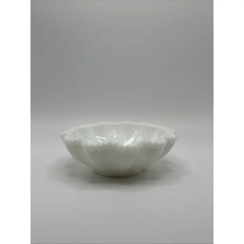 Vintage Westmoreland Milk Glass Doric Lace Oval Bowl Bead Ruffle Trinket Dish